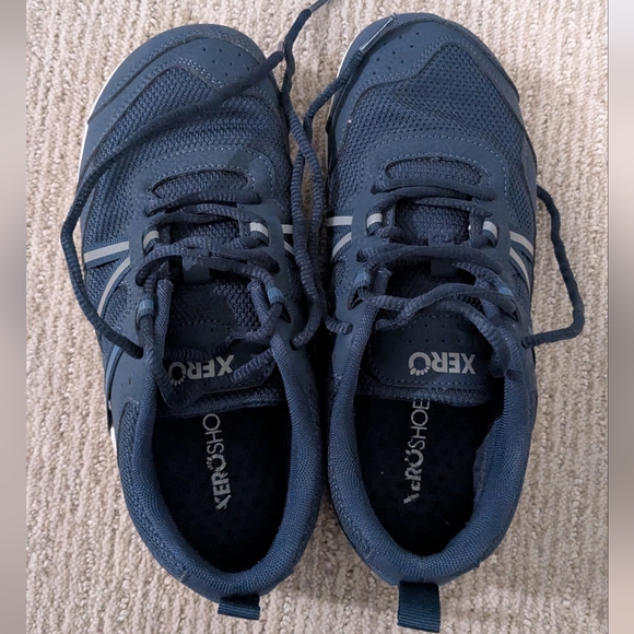 Xero Prio Shoe, Navy Blue, size 7.5 - Picture 2 of 3